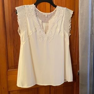 Gianni Bini white tank blouse medium